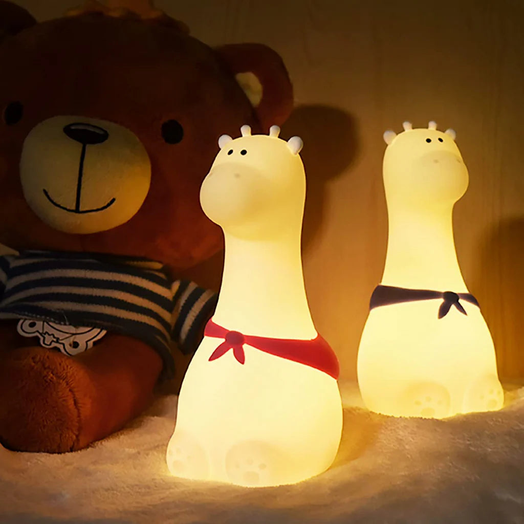 Giraffe-Shaped Silicone Night Light – Cute Rechargeable Lamp for Kids’ Room